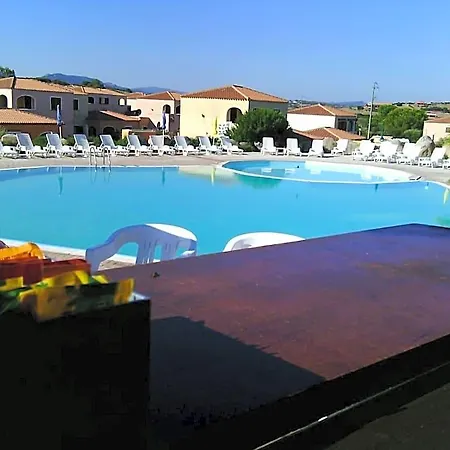 Lägenhetshotell Sardinia 4*